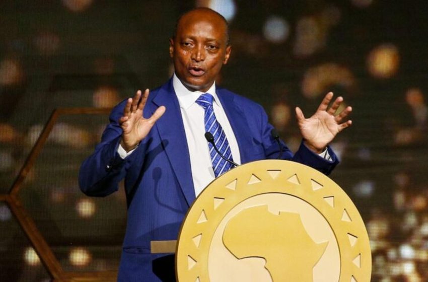 الكاف يعلن مرشحيه النهائيين.. تألق مغربي في معظم الفئات